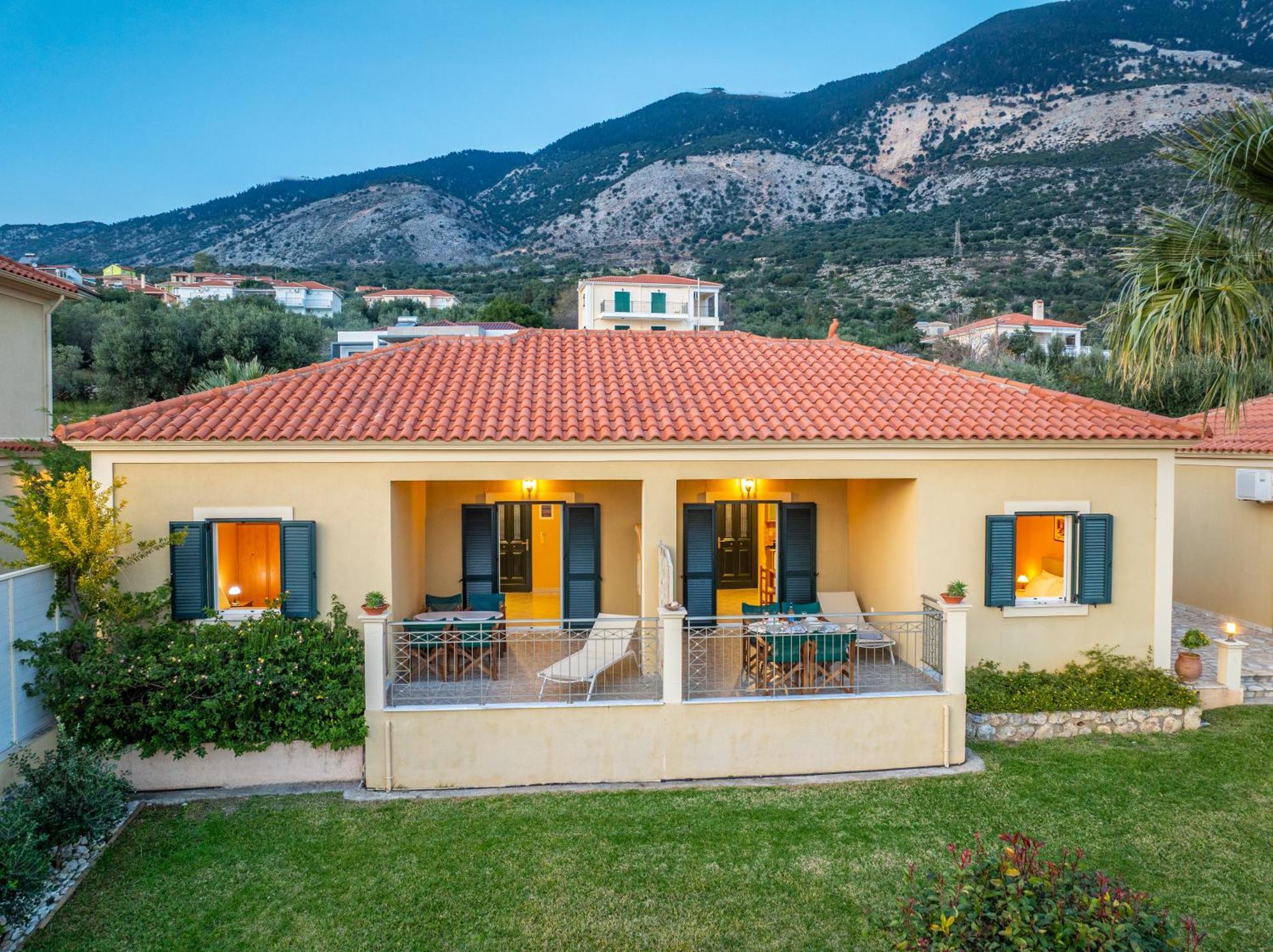 Eleftheria Apartments Βλαχάτα Εξωτερικό φωτογραφία