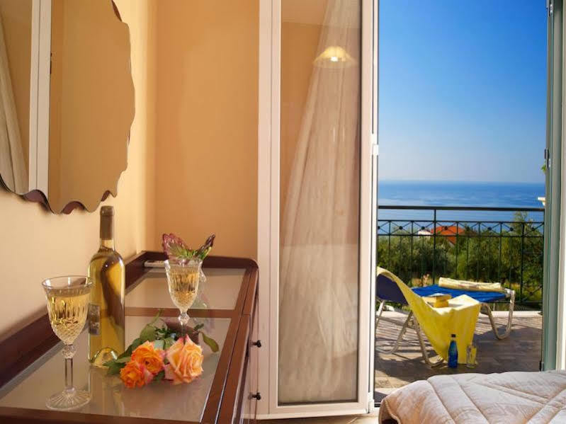 Eleftheria Apartments Βλαχάτα Εξωτερικό φωτογραφία